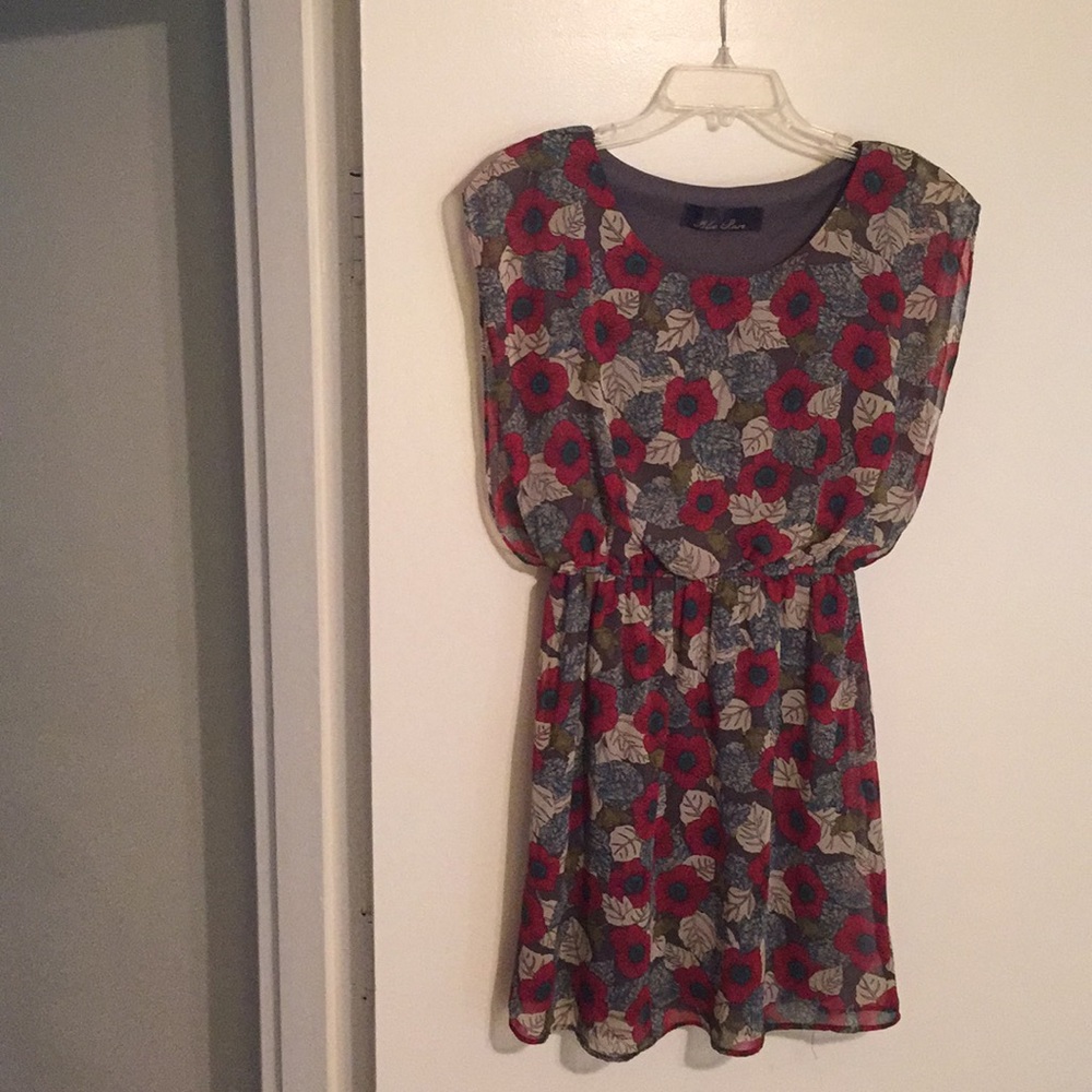 Beautiful red flower 🌸 dress